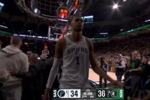 挥肘击中里德喉部!文班NBA生涯189场比赛首次被驱逐出场