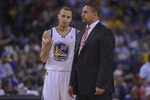 肯尼&middot;史密斯：马克&middot;杰克逊拯救了库里的生涯 甚至改变了整个NBA