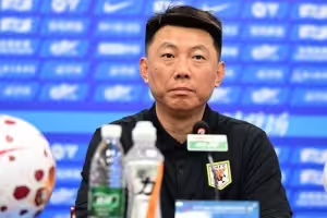 唐田：我们对年轻球员的使用是独一档的存在，年轻人不能为用而用